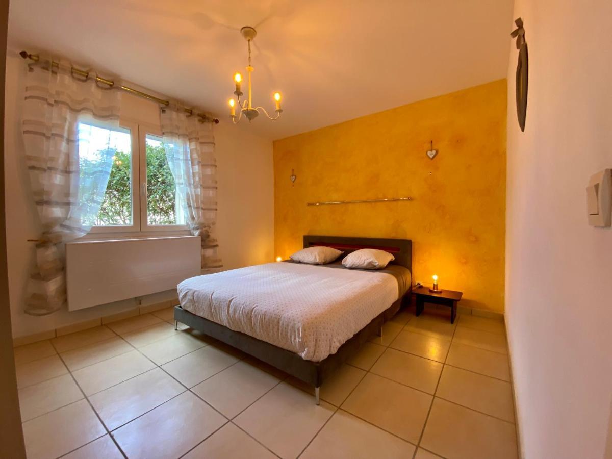 Gite Romarin Avec Spa Saint-Jean-de-Barrou Dış mekan fotoğraf